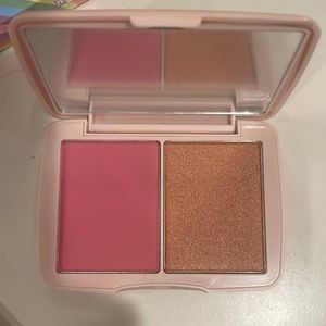 Half caked blush and highlighter